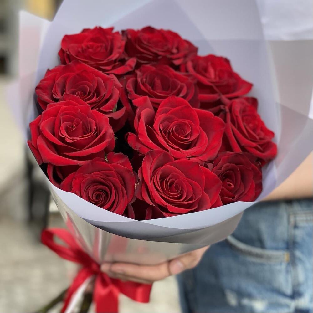 11 Red premium Roses